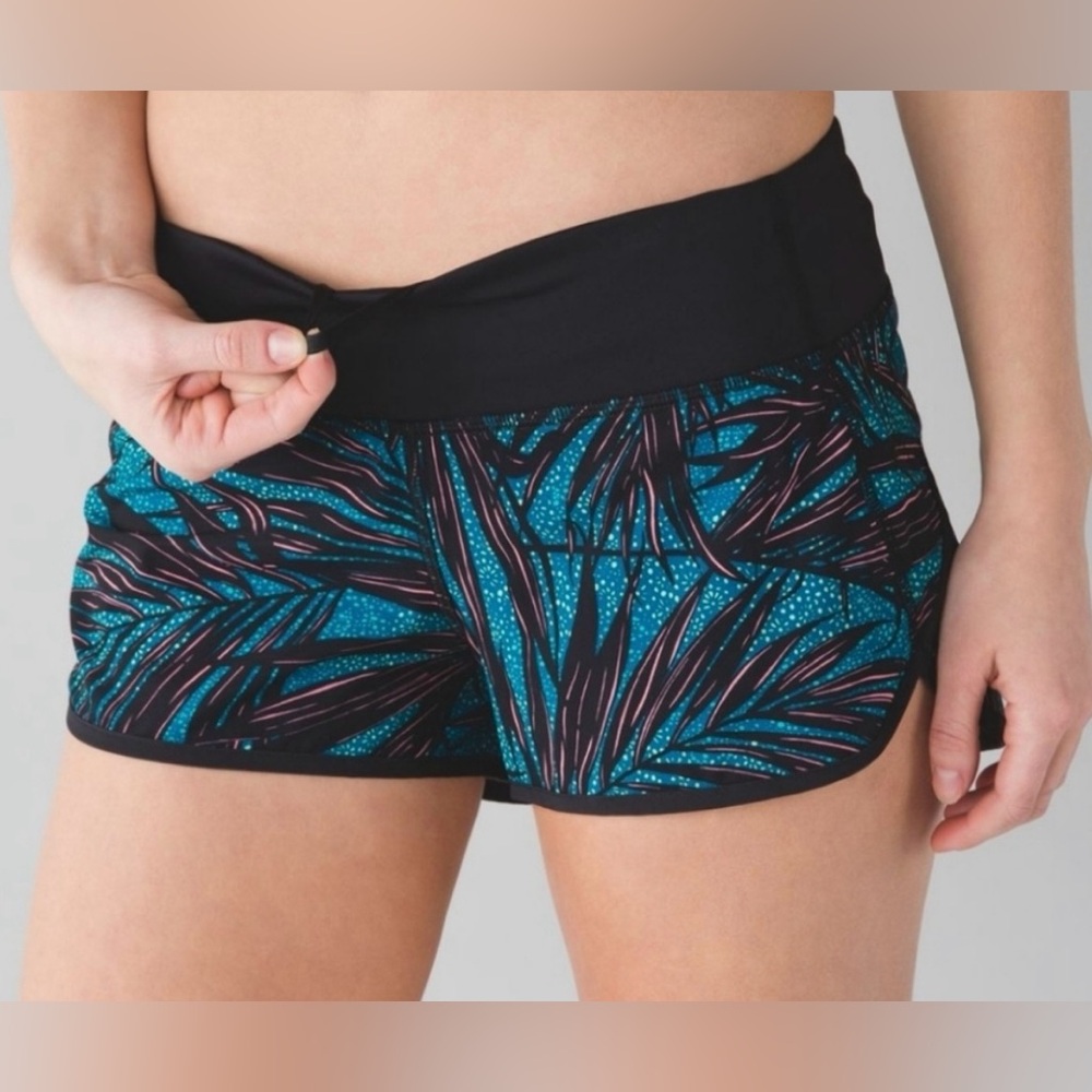 Lululemon Speed Shorts Teal Black Size 6 Lined